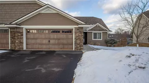 2874 Longwing Ct, Altoona, WI 54720