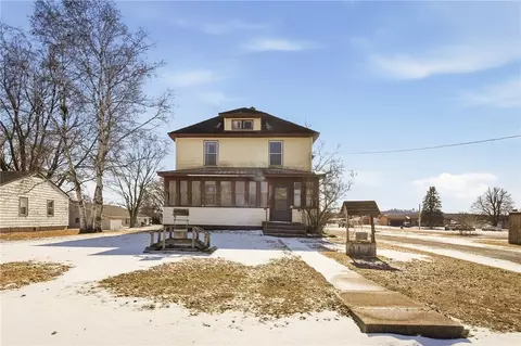 26381 W Mondovi St, Eleva, WI 54738