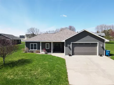 102 Royal Crest Dr, Rice Lake, WI 54868