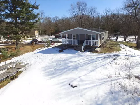 6604 Southview Pt, Siren, WI 54872
