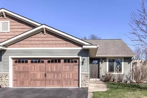 617 Blue Karner Dr, Altoona, WI 54720