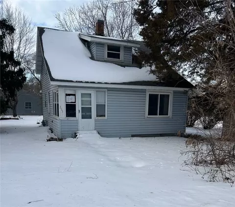 215 N West Ave, Dresser, WI 54009