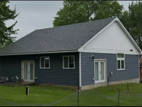 121 Diamond St, Ridgeland, WI 54763