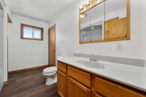 Bath - 806 E Supple St, Boyd, WI 54726 photo 2 of 3
