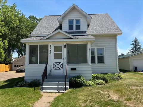 1820 Main St, Bloomer, WI 54724