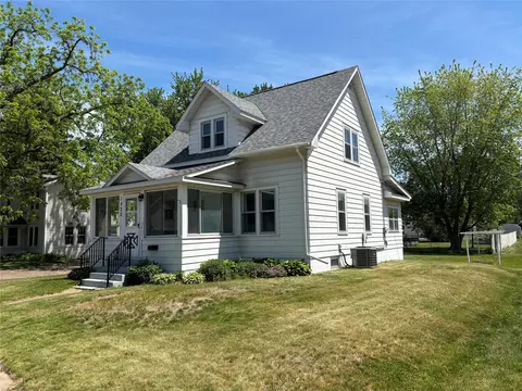1820 Main St, Bloomer, WI 54724