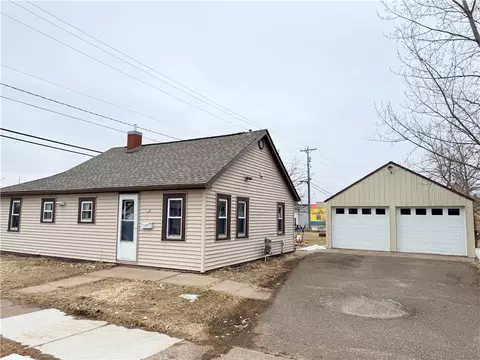 11 E Gates St, Rice Lake, WI 54868