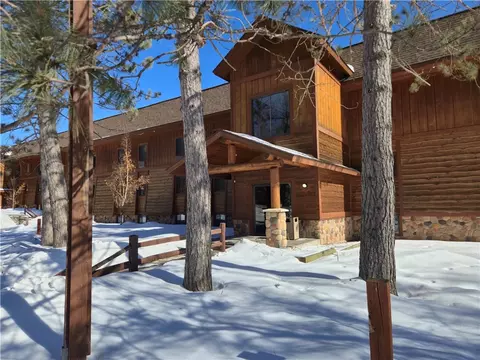42910 Lakewoods Dr #213B, Cable, WI 54821