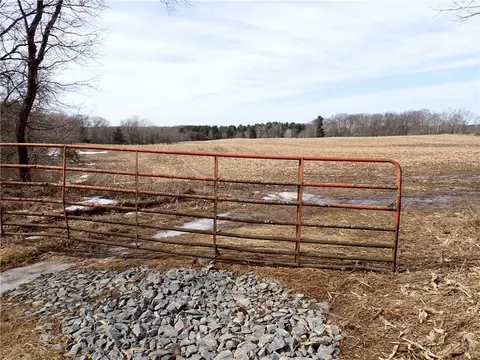 000 Rudy Rd, Jim Falls, WI 54748