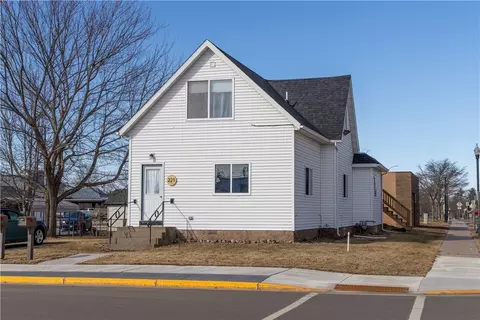 221 Miner Ave E #1 & 2, Ladysmith, WI 54848