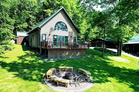 w6741 Lakewood Boulevard, Ladysmith, WI 54848