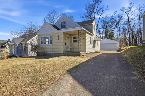 615 Vine St, Eau Claire, WI 54703