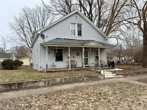 19 Woodward Ave #DUPLEX, Chippewa Falls, WI 54729