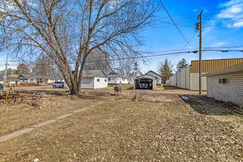 Exterior - 205 S 5th St, Cornell, WI 54732 photo 6 of 7