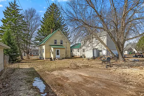 Exterior - 205 S 5th St, Cornell, WI 54732 photo 4 of 7