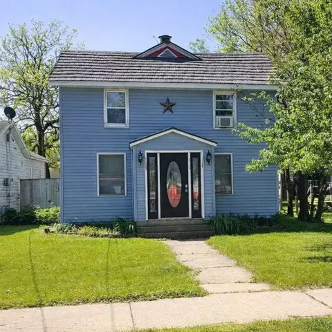 918 Fillmore St, Black River Falls, WI 54615