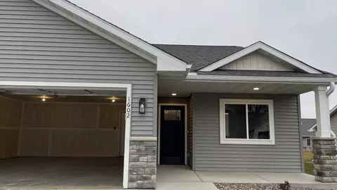 5607 Moss Trl, Eau Claire, WI 54701