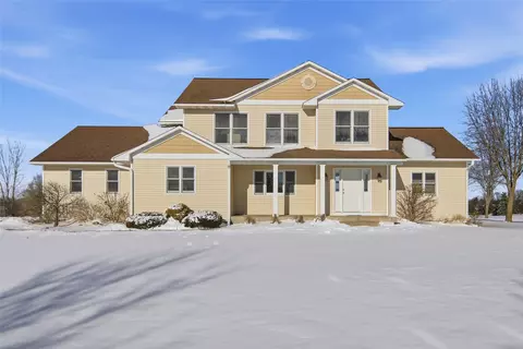 10198 162nd St, Chippewa Falls, WI 54729