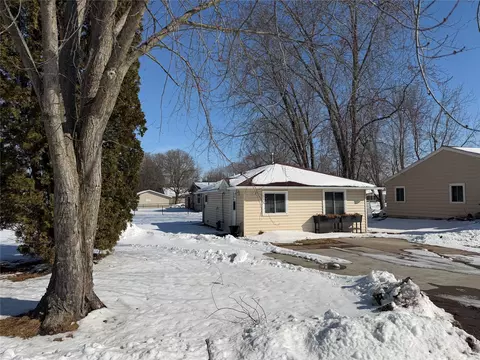 Exterior - 1014 Knapp St, Chetek, WI 54728 photo 2 of 7