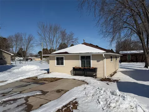 1014 Knapp St, Chetek, WI 54728