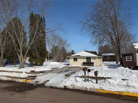 Exterior - 1014 Knapp St, Chetek, WI 54728 photo 3 of 7