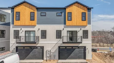 2304 1st St, Eau Claire, WI 54703
