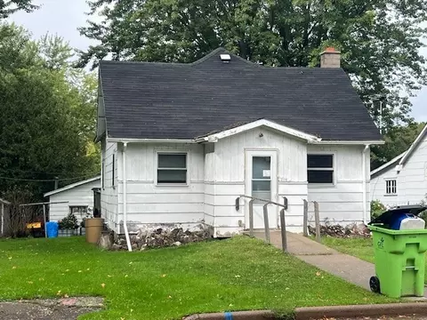 216 N 2nd St, Cornell, WI 54732