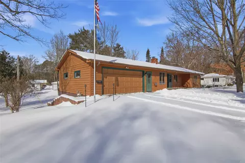 721 Myra St, Spooner, WI 54801
