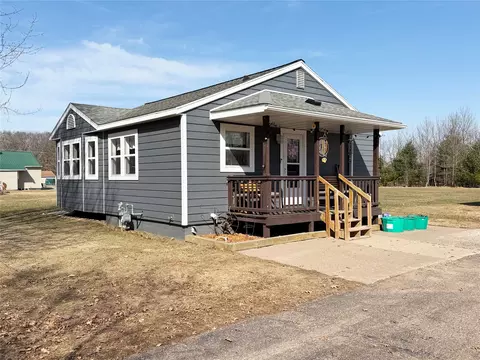 919 24 14 St, Chetek, WI 54728