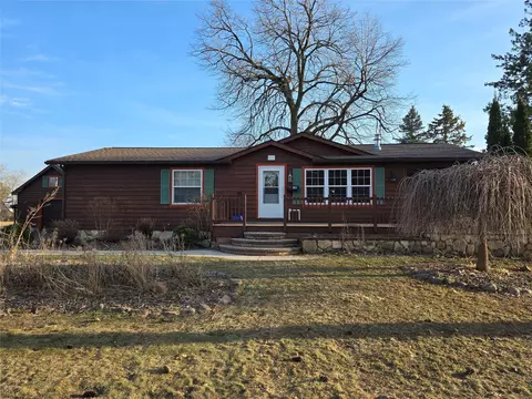 218 Wisconsin Ave, Chetek, WI 54728