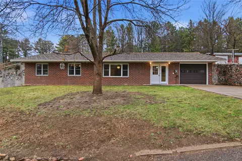 625 10th Ave, Bloomer, WI 54724