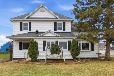 1520 11th Ave, Bloomer, WI 54724
