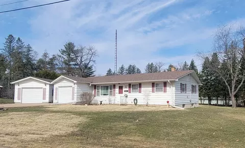 1223 Harrison St, Black River Falls, WI 54615