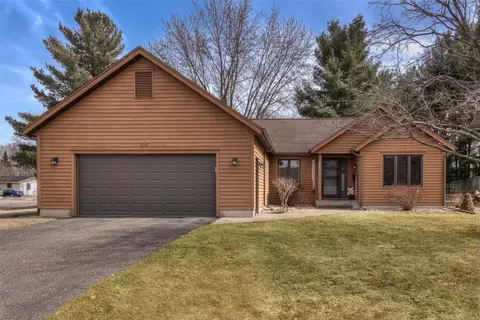 3305 Nimitz St, Eau Claire, WI 54701