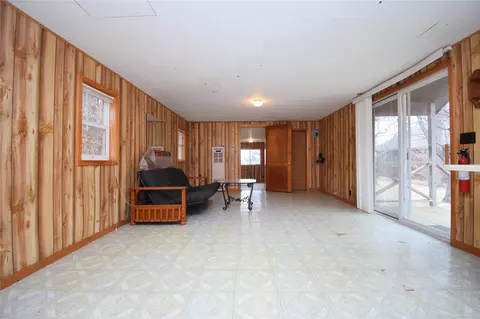 Living - 3434 Chenoweth Dr, Webster, WI 54893 photo 10 of 10