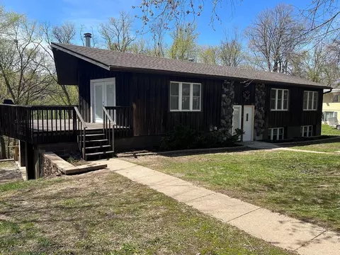 253 Tower Heights Ct #1&2, Prescott, WI 54021