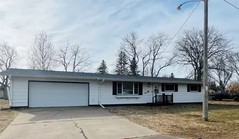 1116 Rainey Ave, Rice Lake, WI 54868