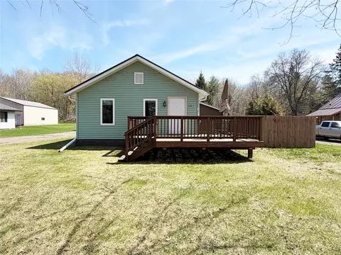 580 1st Ave, Cumberland, WI 54829