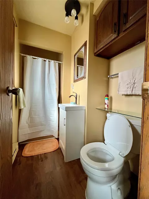 Bath - 519 Schofield St, Chetek, WI 54728 photo 1 of 2