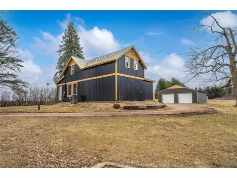 599 10 12 Ave, Almena, WI 54805