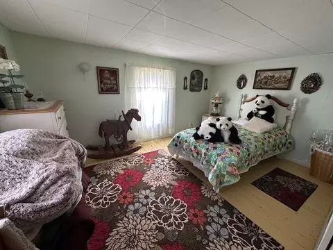 Bedroom - W4527 County Rd F, Springbrook, WI 54875 photo 2 of 3