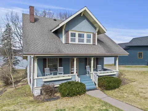 1515 3rd Ave, Cumberland, WI 54829