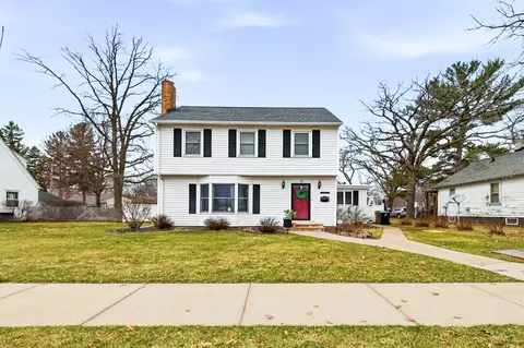 810 Miles St, Chippewa Falls, WI 54729