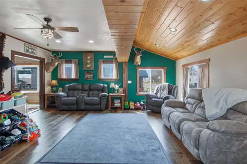 Living - 708 13th Ave, Bloomer, WI 54724 photo 2 of 2