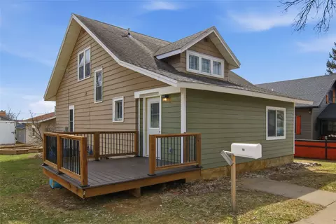 708 13th Ave, Bloomer, WI 54724