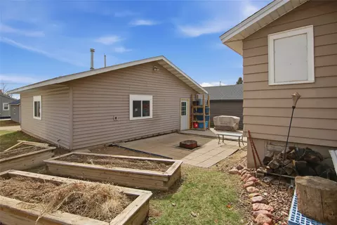 Exterior - 708 13th Ave, Bloomer, WI 54724 photo 5 of 5