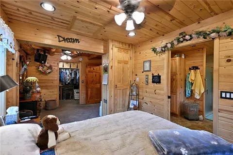 Bedroom - Undisclosed, Winter, WI 54896 photo 4 of 8