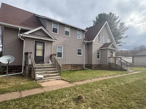 109 S Michigan St #1-4, Eau Claire, WI 54703