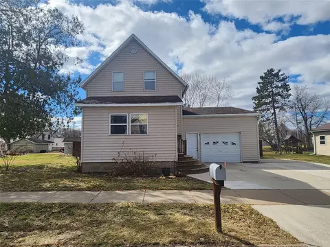 627 Gilman St, Stanley, WI 54768