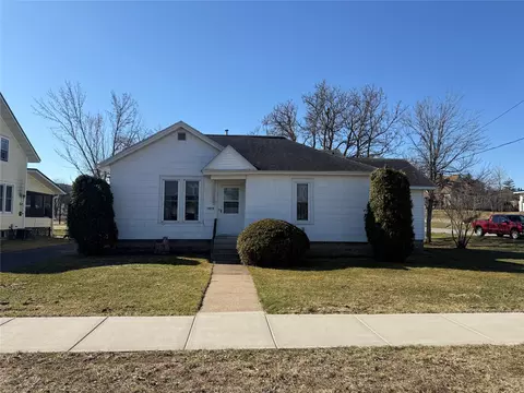 18679 Hobson St, Whitehall, WI 54773